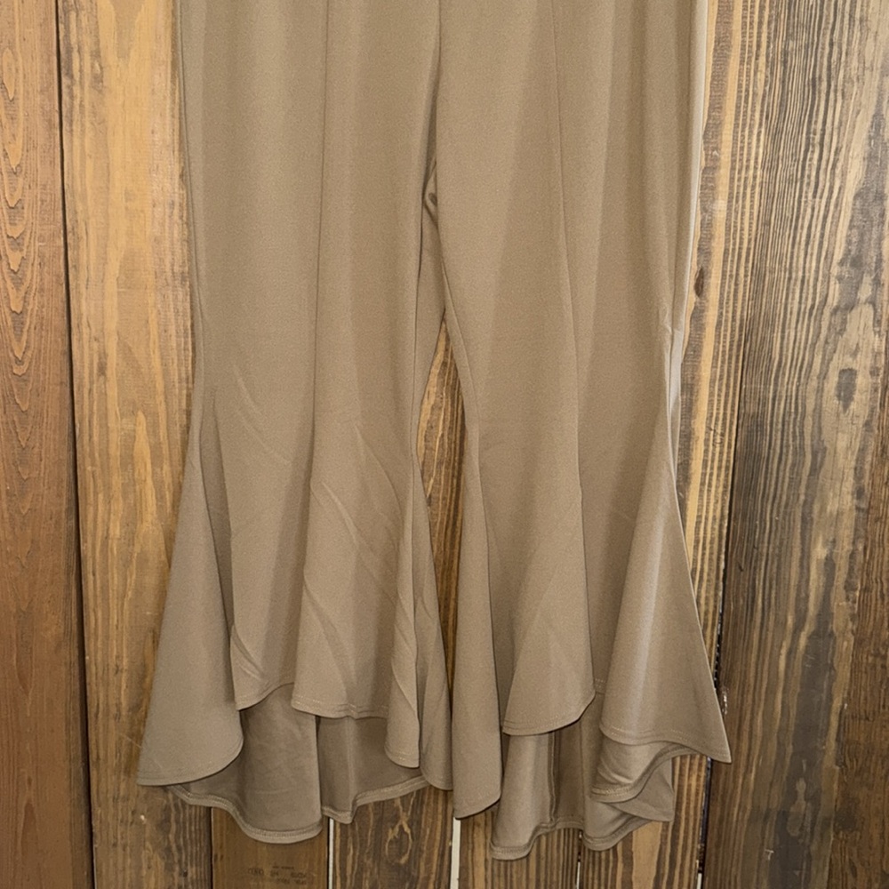 Cascading Flare Pants - Picture 3 of 6